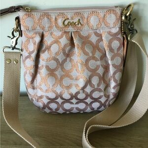 Coach Parker Op Art Swing Pak Crossbody Bag w/Metallic Rose Gold C's Monogram